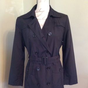 Gallery belted black trench raincoat sz 6P $38
